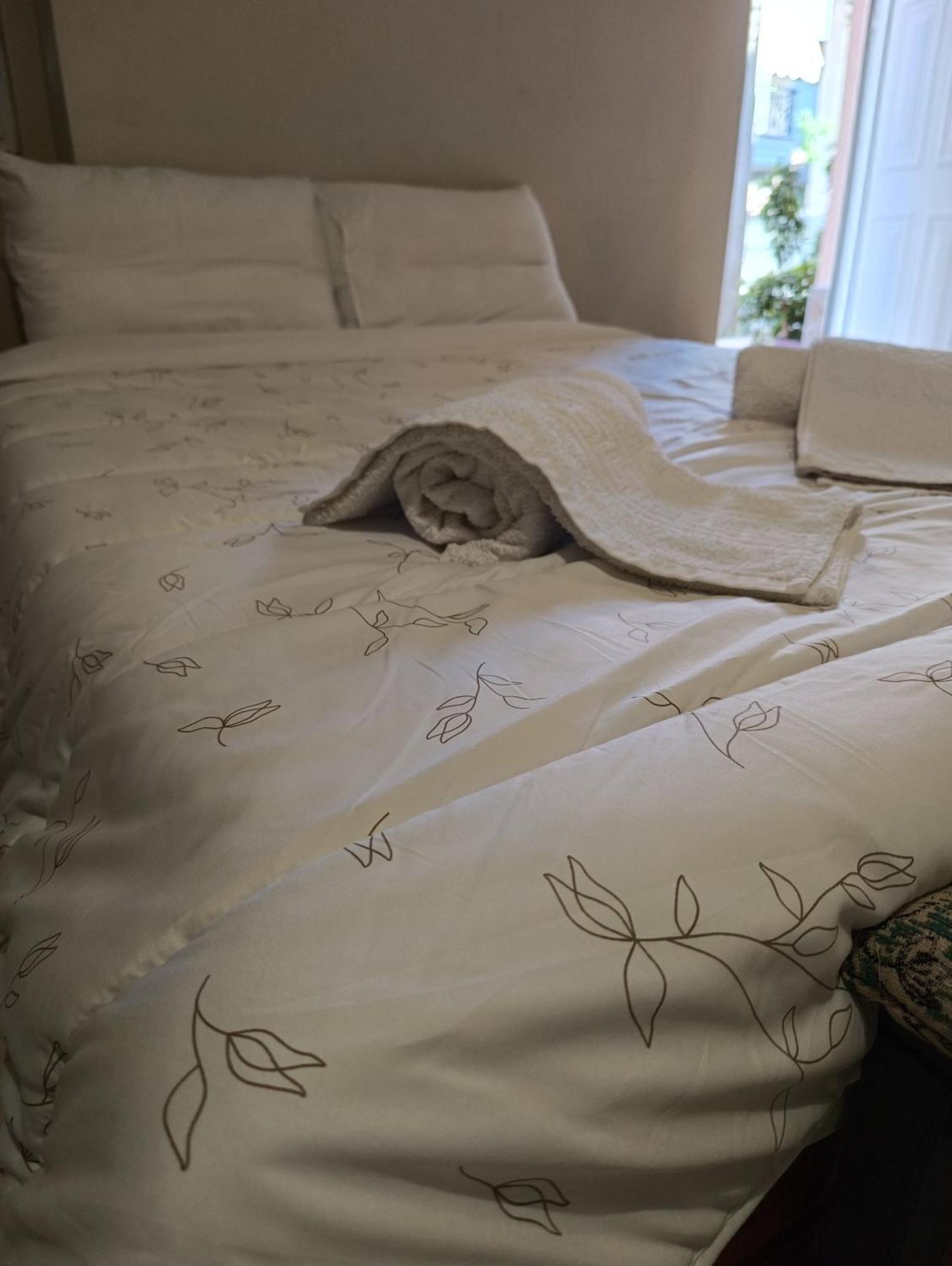 Cozy apartment in the center of Aighion Achaia - ground floor - ισόγειο στουντιο Αίγιο Εξωτερικό φωτογραφία